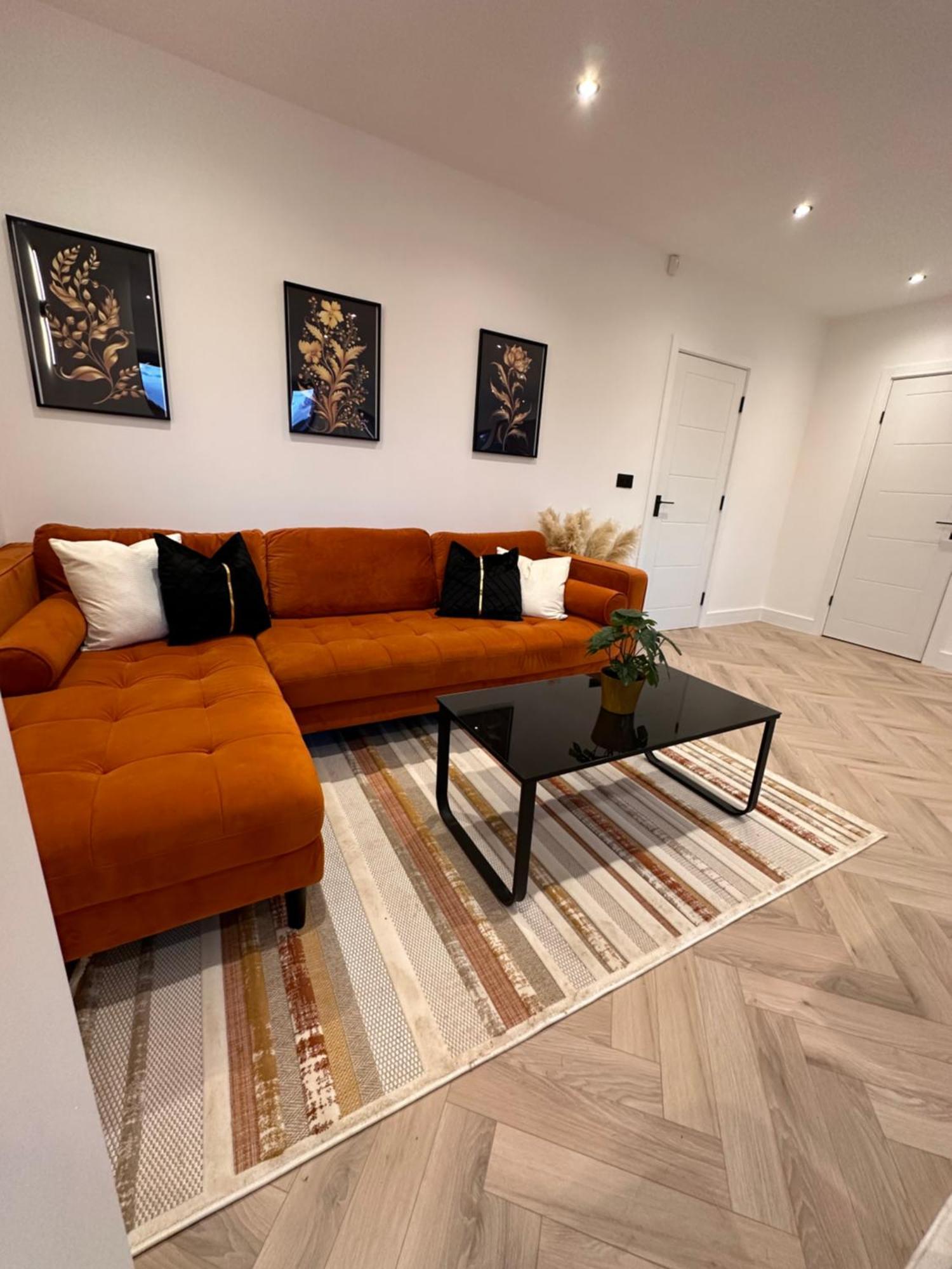 R5 - Luxury Private Ensuite Self-Contained Room - Newly Renovated Halesowen Exterior foto